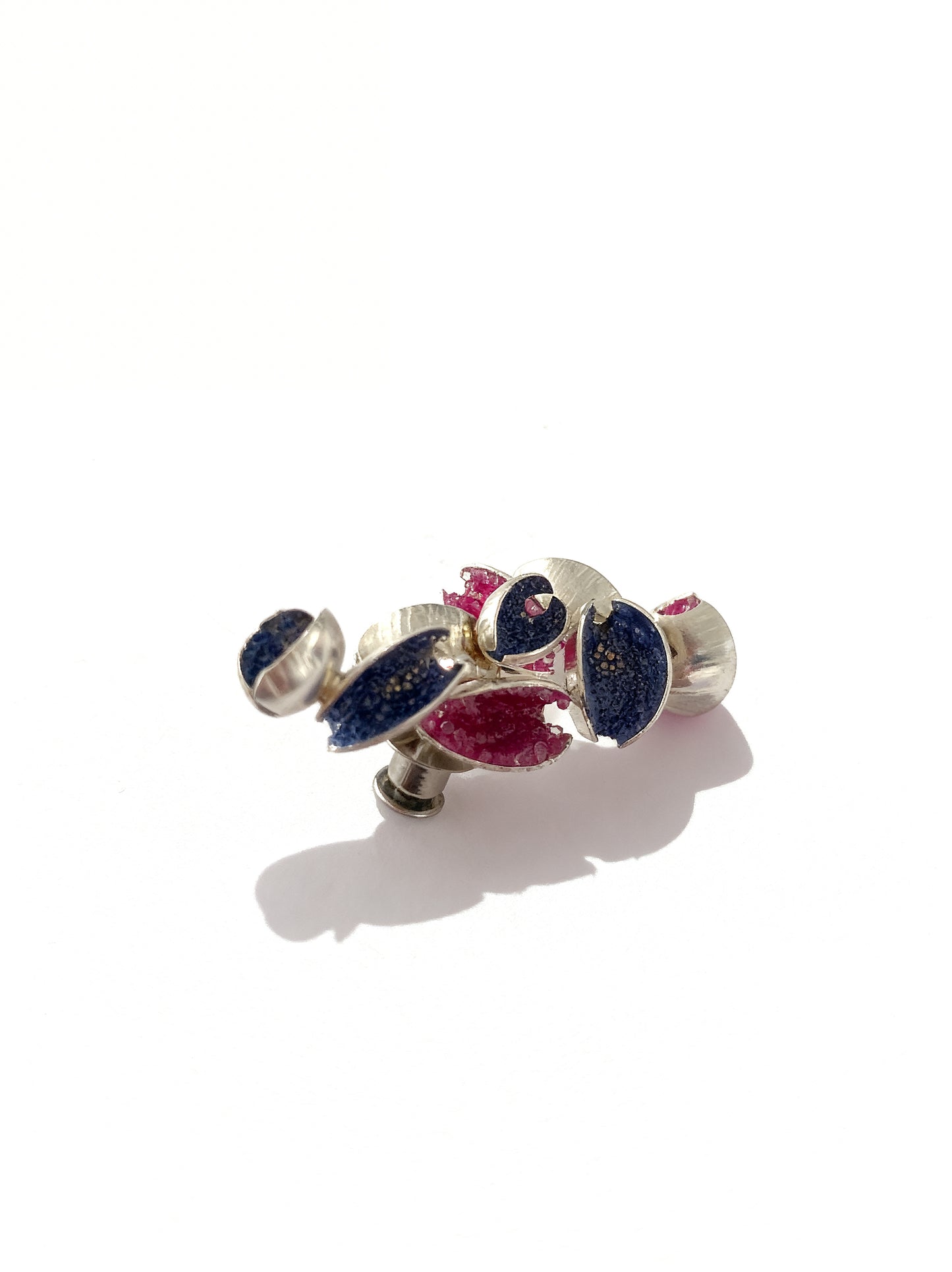 Broche Pin Jardín Indigo