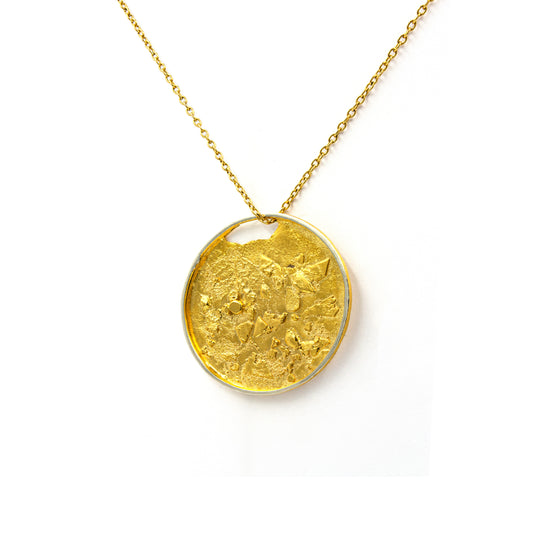 Medallón -Cadena Lago de Lava