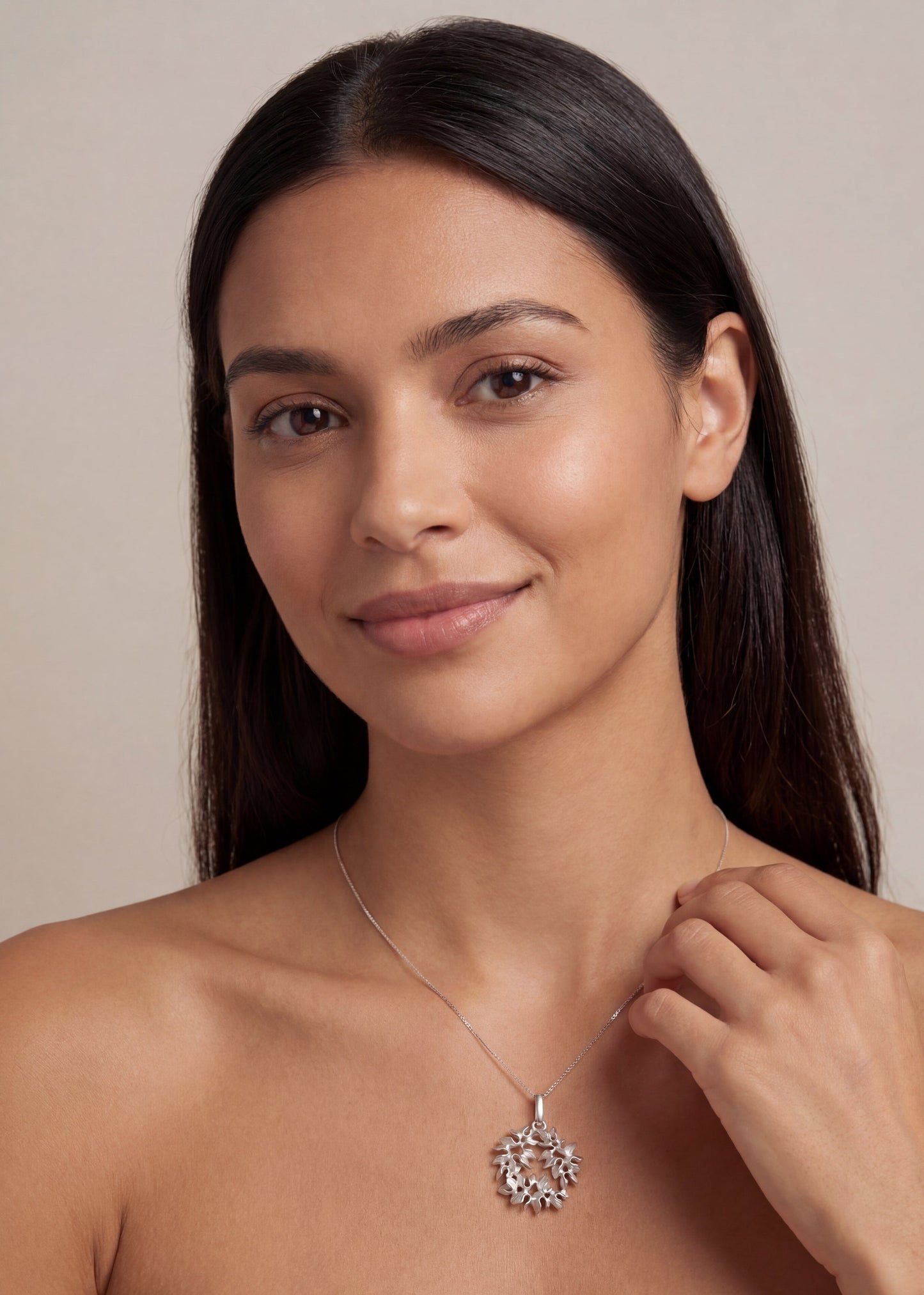 Collar Venus ( Pre-order)